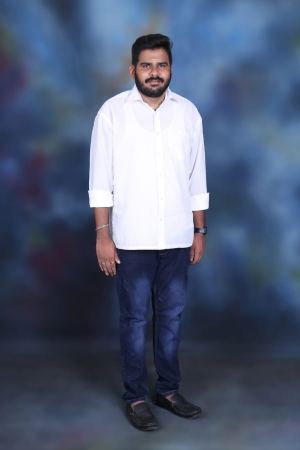 D.தினேஷ்