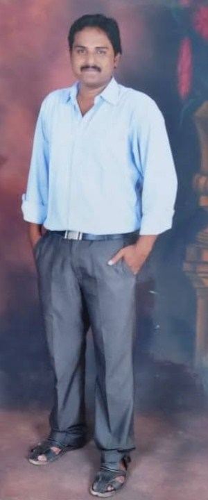 v.மனோகர்