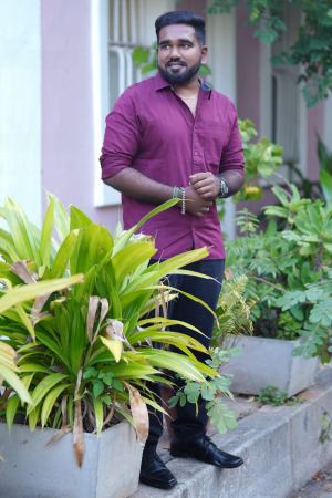 C.நித்தின்