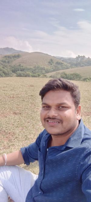 t.வேலவன் B Sc