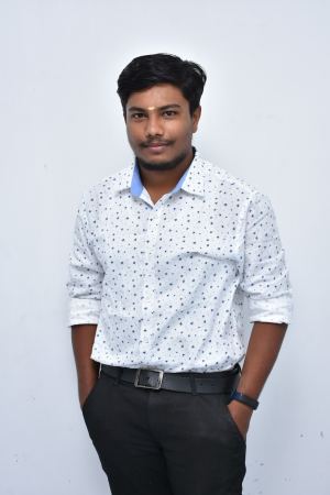 v.விஷால் ராஜ்