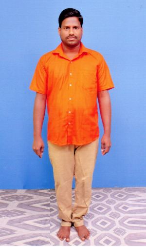 a சரவணன்   b com