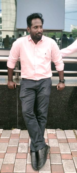 M.சுரேந்தர்