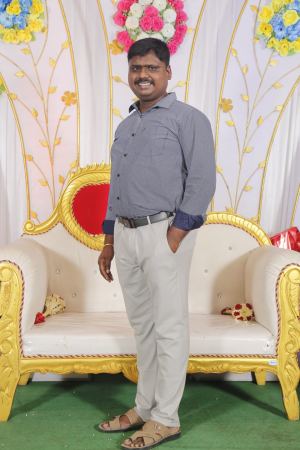 V.சிவகுமரன்  
