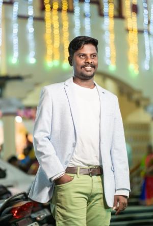 அ .அருண் 