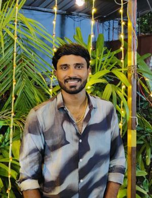 S நவீன் குமார் 