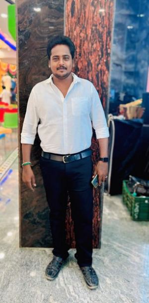 R.கார்த்தி 