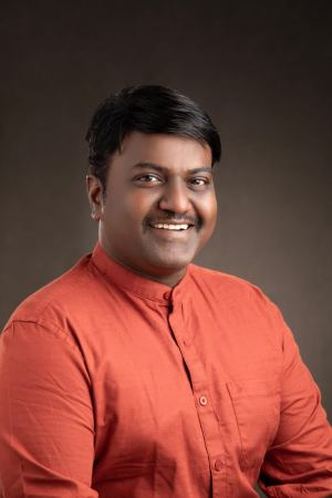 இரா.தினேஷ்வரன்