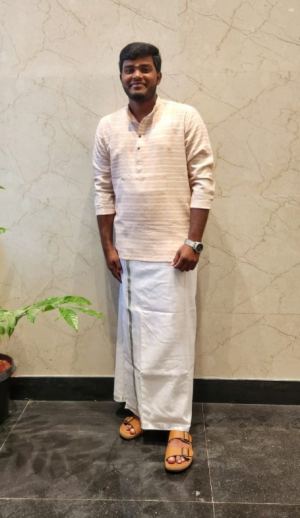 R.S.சேஷகிரி